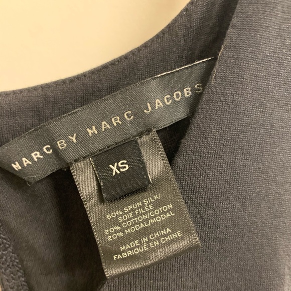 Marc by Marc Jacobs Black Top - Picture 3 of 3